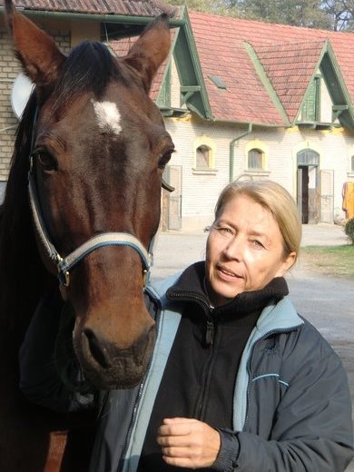 Constanze Zach mit Pferd